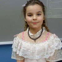 Kelly Newland Photo 8