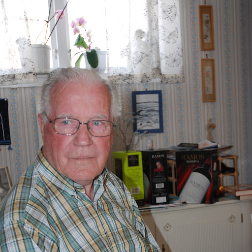 John Stern Photo 27