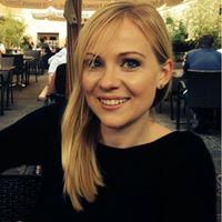 Julia Franke Photo 23