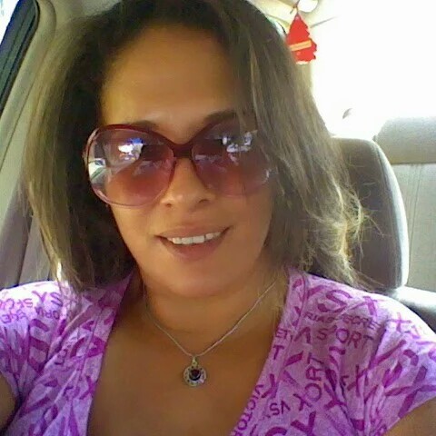 Annie Santiago Photo 9
