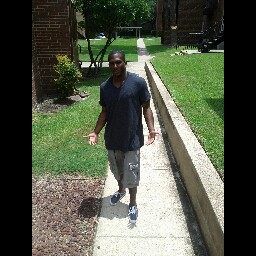Ryan Lowe Photo 4