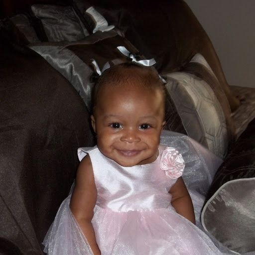 Nicole Brown Photo 1