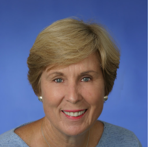 Joan King Photo 39