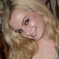 Allyson Hunt Photo 20