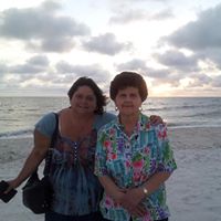 Deborah Gillis Photo 30