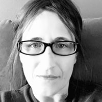 Sarah Howe Photo 40