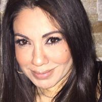 Michele Robles Photo 16