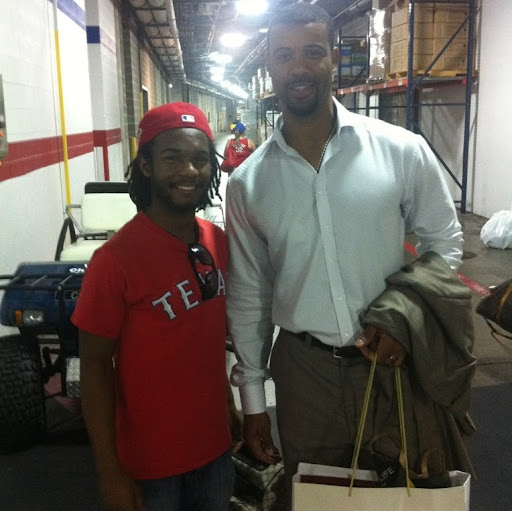 Louis Johnson Photo 30