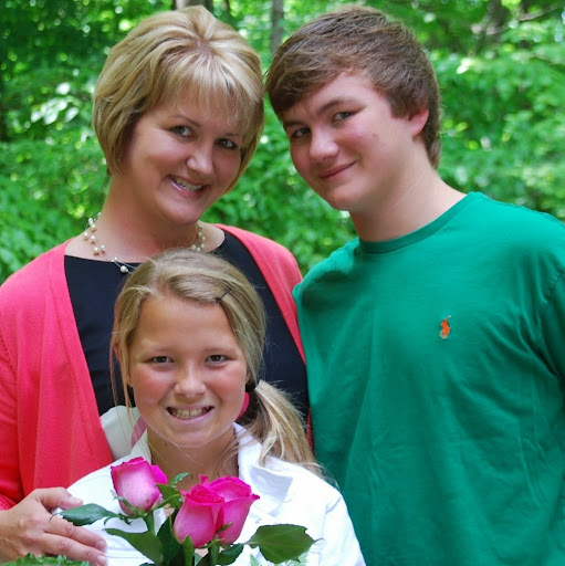 Amy Allred Photo 30