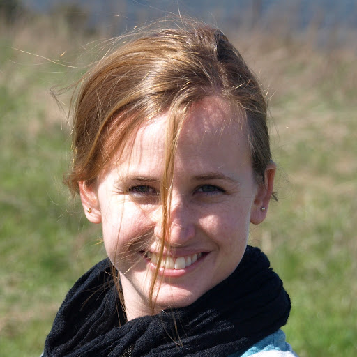 Heather Hollingsworth Photo 32
