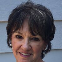 Sandra Marshall Photo 39