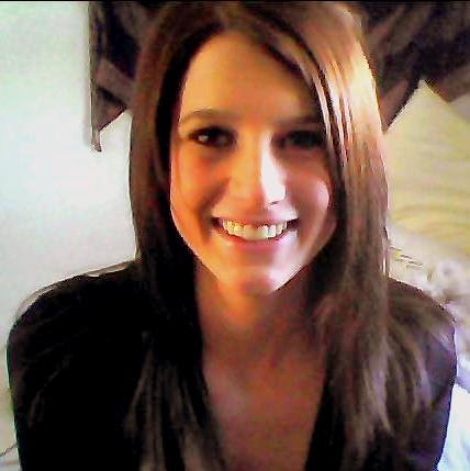 Nicki Morris Photo 34