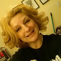 Jennifer Hatch Photo 27