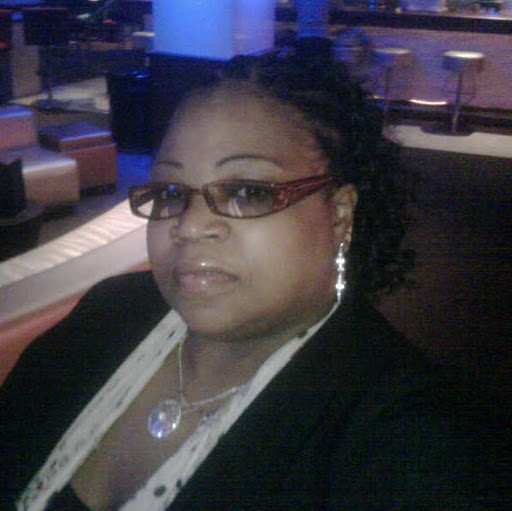 Esther Adams Photo 17