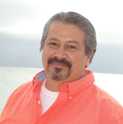 Robert Lujan Photo 25