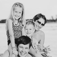 Jennifer Howell Photo 36