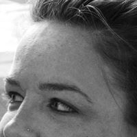 Jennifer Robb Photo 14