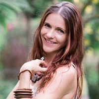 Heather Drummond Photo 34