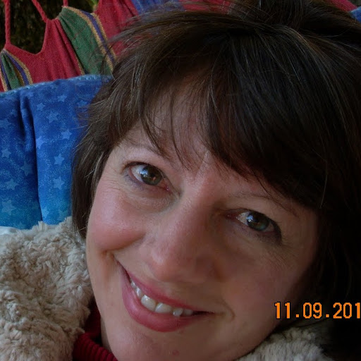 Gina Williams Photo 17