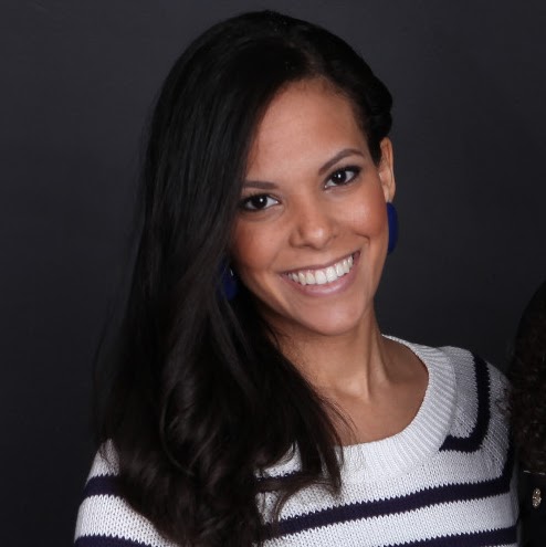 Nina Roach Photo 20