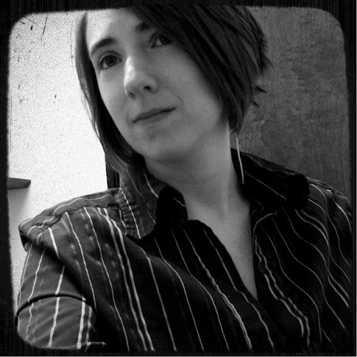 Jennifer Kuhn Photo 30