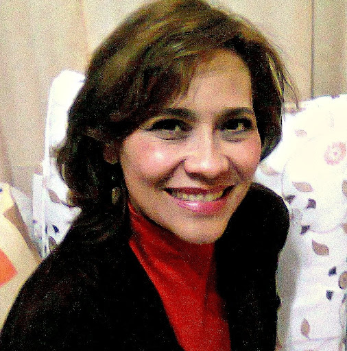 Laura Navarro Photo 15