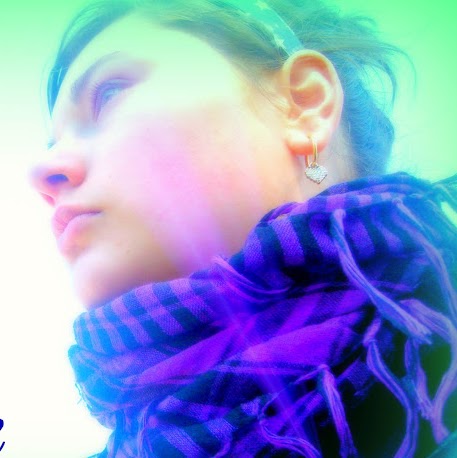 Jessica Dewitt Photo 39
