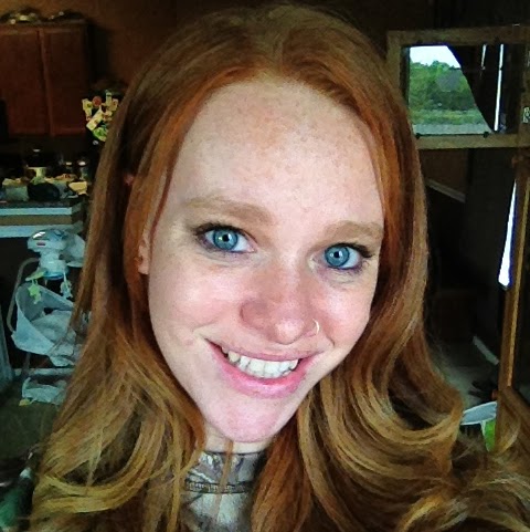 Shelly Phillips Photo 38