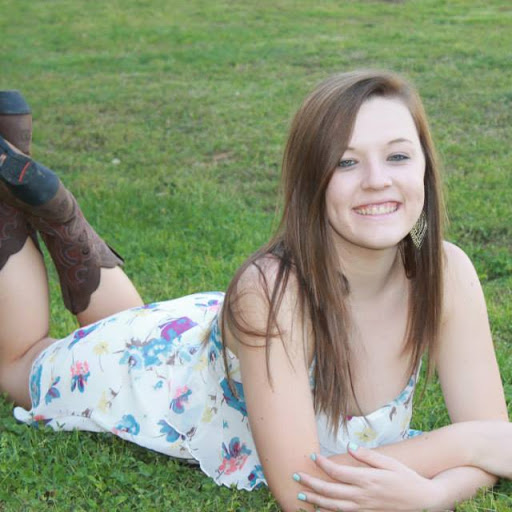 Tiffany Cash Photo 8