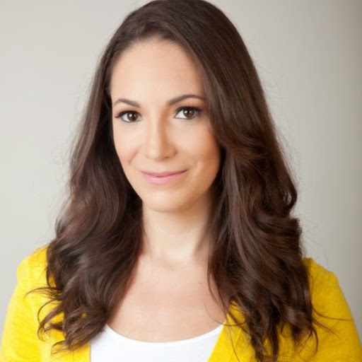 Stephanie Abrams Photo 24