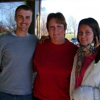 Gail Wilkinson Photo 18