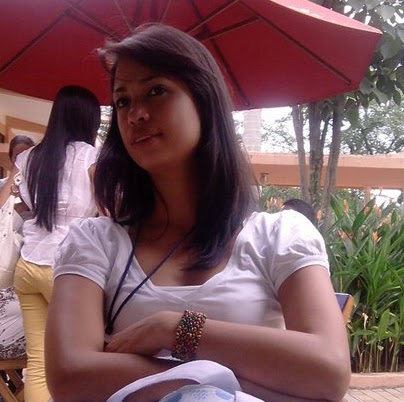 Angela Ojeda Photo 35