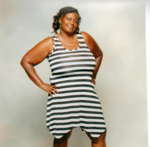 Leticia Smith Photo 15