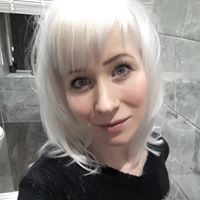 Tanya Lambert Photo 15