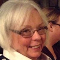 Lynn Adams Photo 38