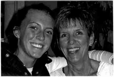 Donna Morgan Photo 15