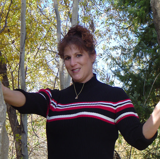 Laura Rivas Photo 33