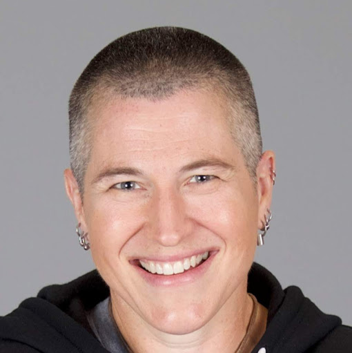 Julie O'Donnell Photo 19