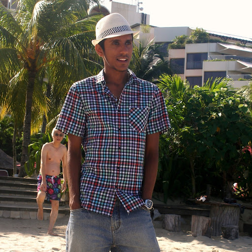 Jonathan Mark Photo 3