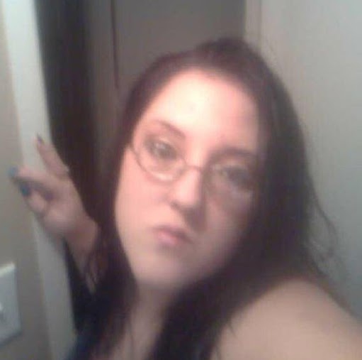 Christina Gilbert Photo 35