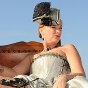 Mollie Davis Photo 35