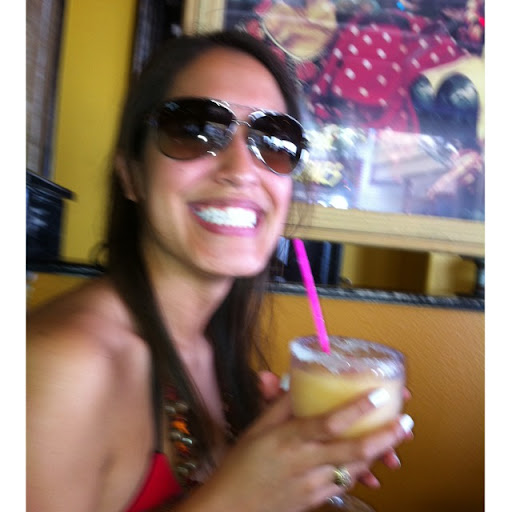 Patricia Gomez Photo 21