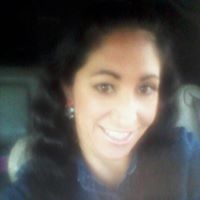 Victoria Flores Photo 12