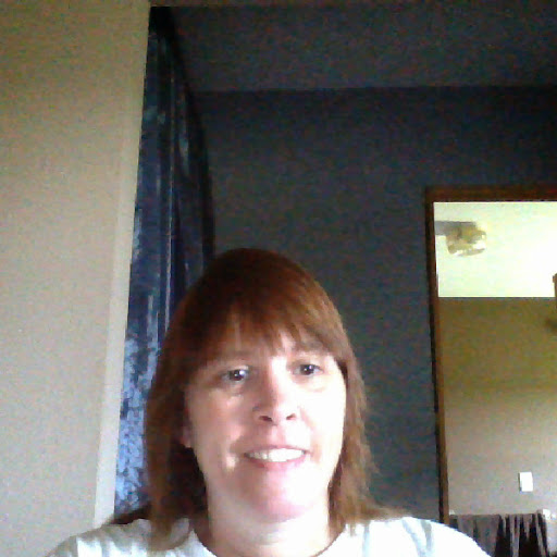 Vicki Hughes Photo 10