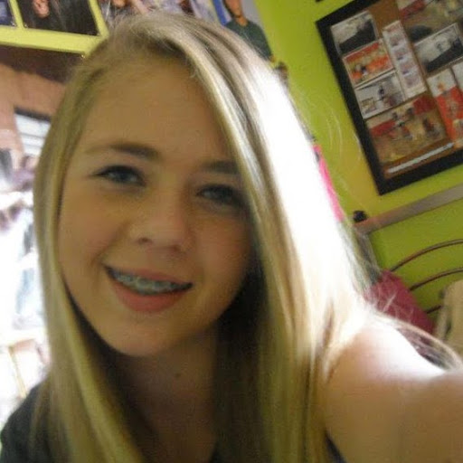 Courtney Gregory Photo 21