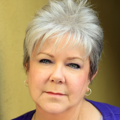 Laurie Johnson Photo 28