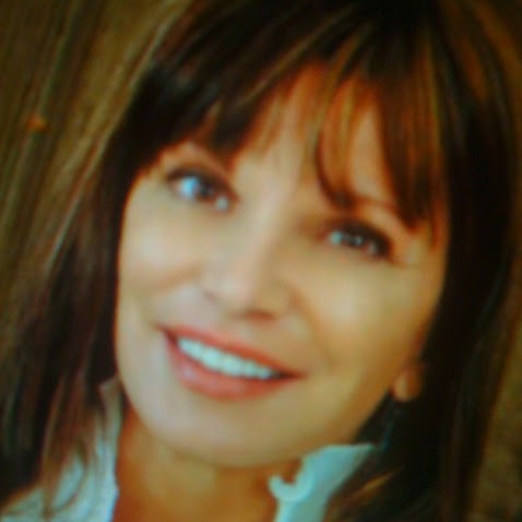 Donna Gillis Photo 22