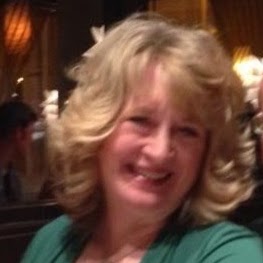 Sue Tompkins Photo 7