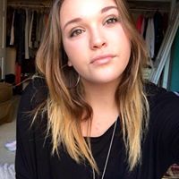 Rebekah Reynolds Photo 37