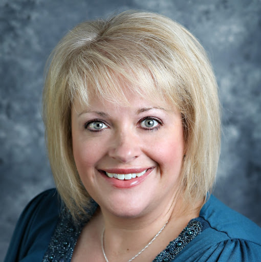 Christy Barnett Photo 16